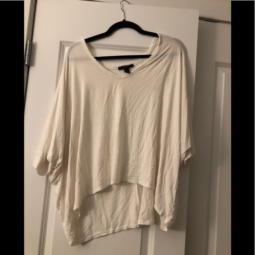 5/$30 Cropped Flowy Batwing Top